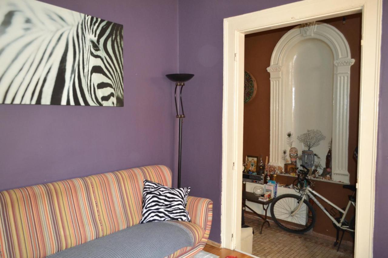 My Happy Home Hostel Izmir Bagian luar foto
